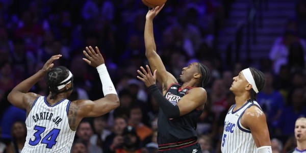 马克西31+6VJ两双贝恩34分 76人胜魔术进季后赛战绿军