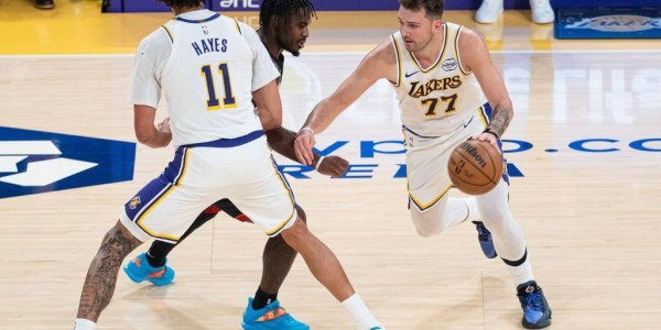 东契奇高情商湖人渐入佳境！教科书级带队造多赢结局