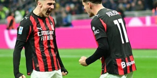 意甲今日资讯：米兰报高价追逐新前锋，国米关窗日酝酿压哨交易