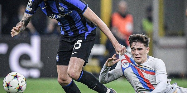 价值1亿！皇马巨星或转投曼联利物浦挖角卡马文加，国米铁闸或来投