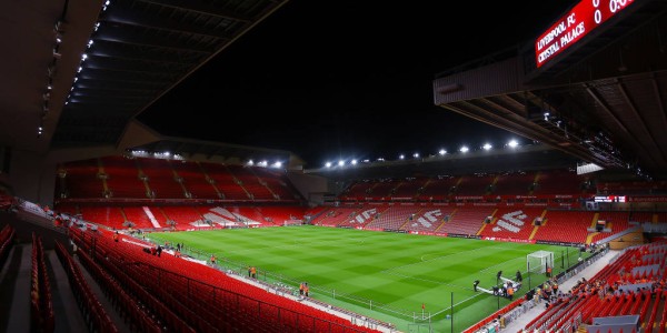 赫拉芬贝赫的复出与利物浦的战术调整：迎战皇马的关键时刻