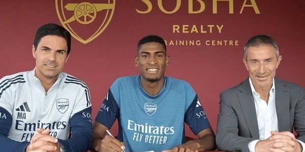 掌管谈判的神！加入阿森纳数月，新总监完成了8签约+5续约的成就