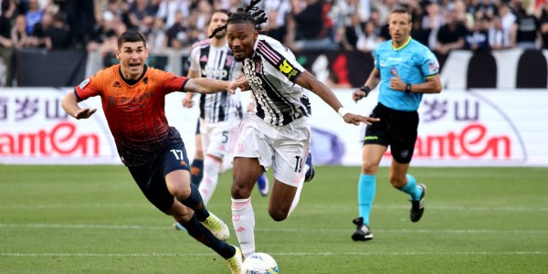 意甲第31轮：麦肯尼破门 尤文2-0热那亚